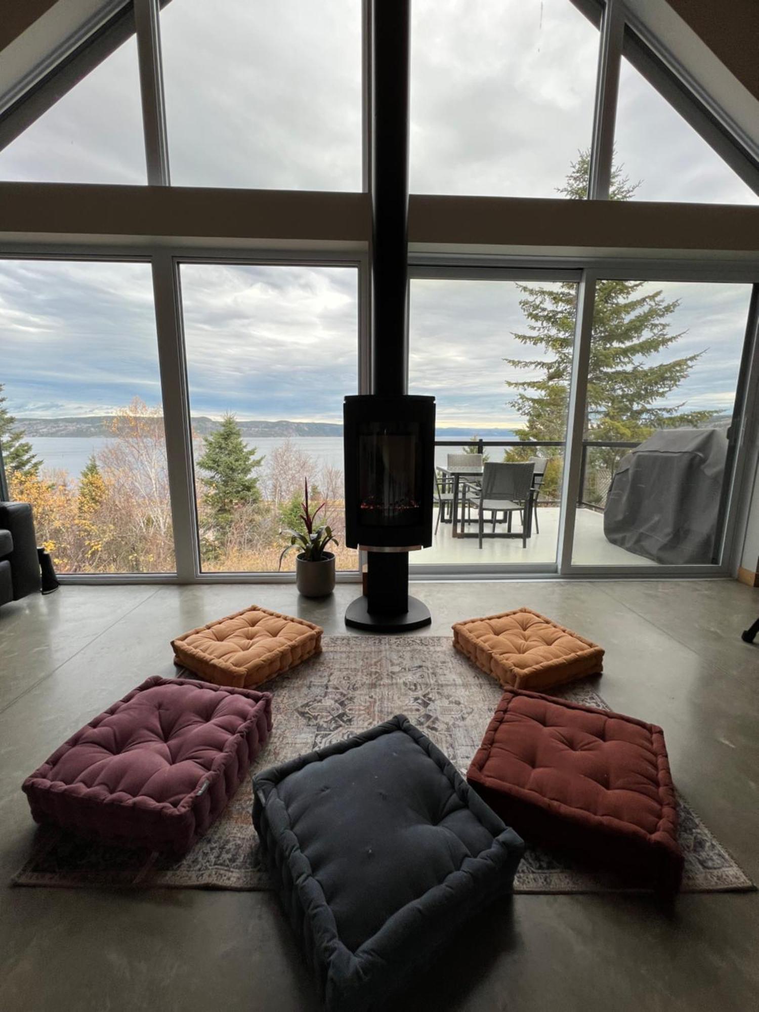 Magical Loft : Breathtaking View & Cozy Fireplace Chicoutimi エクステリア 写真
